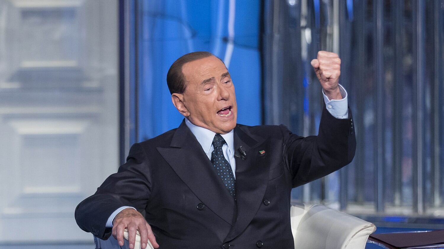Berlusconi: "Adesso il pericolo è Grillo. Il centrodestra sia unito"