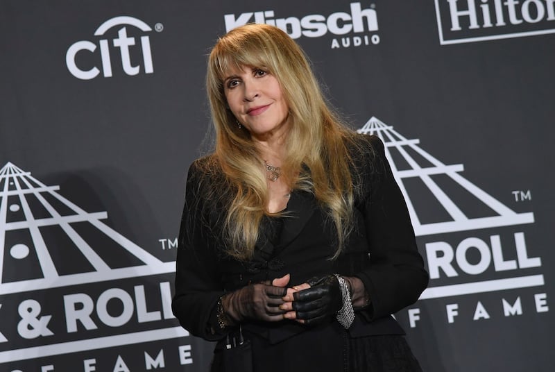 Rock & Roll Hall of Fame, i look in foto 4