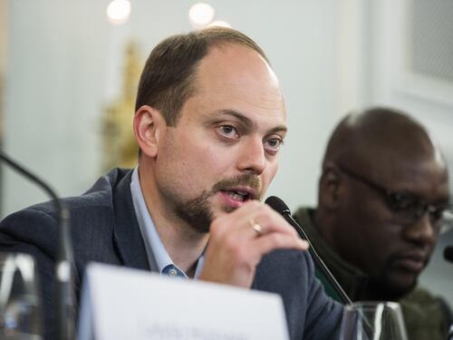 Putin e il vizio dei gulag. Spedisce in Siberia l'oppositore Kara-Murza