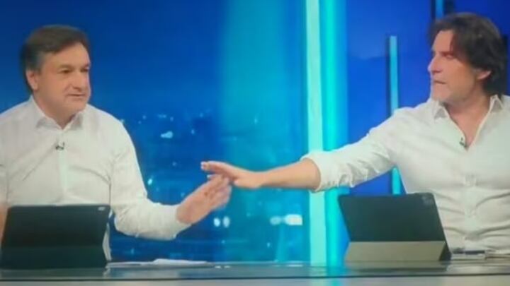 "Quanto conta il possesso palla?". Scintille a Sky tra Caressa e Bucciantini