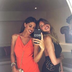 Belen Rodriguez: vacanza da single e il costume è hot 2