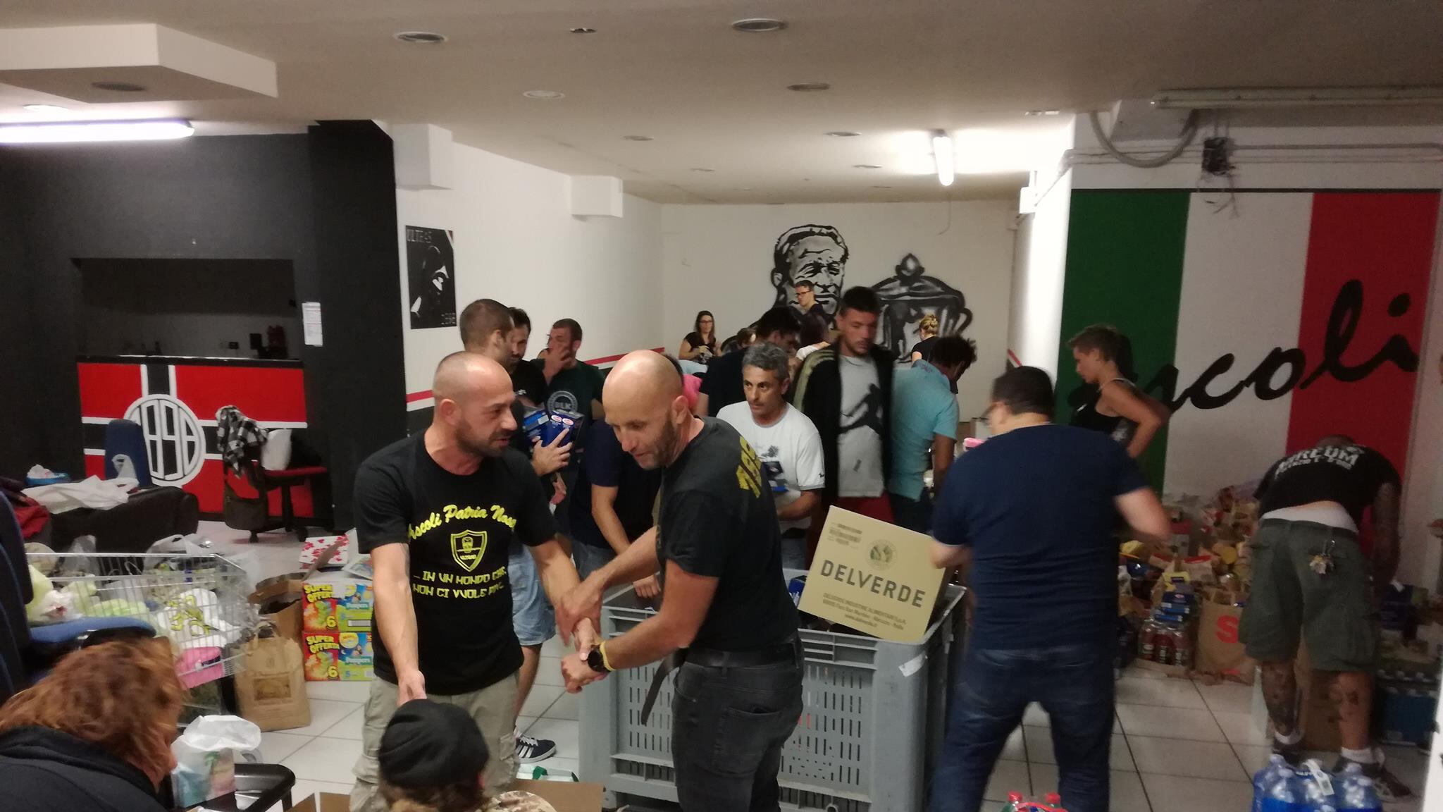Ultras divisi sugli spalti, ma uniti nella solidarietà