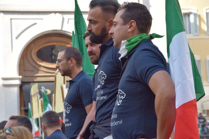 La manifestazione delle forze dell'ordine 4