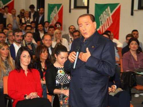 Berlusconi: "Patto sul sistema tedesco e si può votare in autunno"