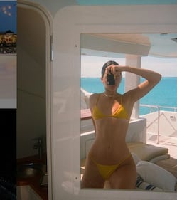 Kendall Jenner e Bella Hadid, le foto sexy 14