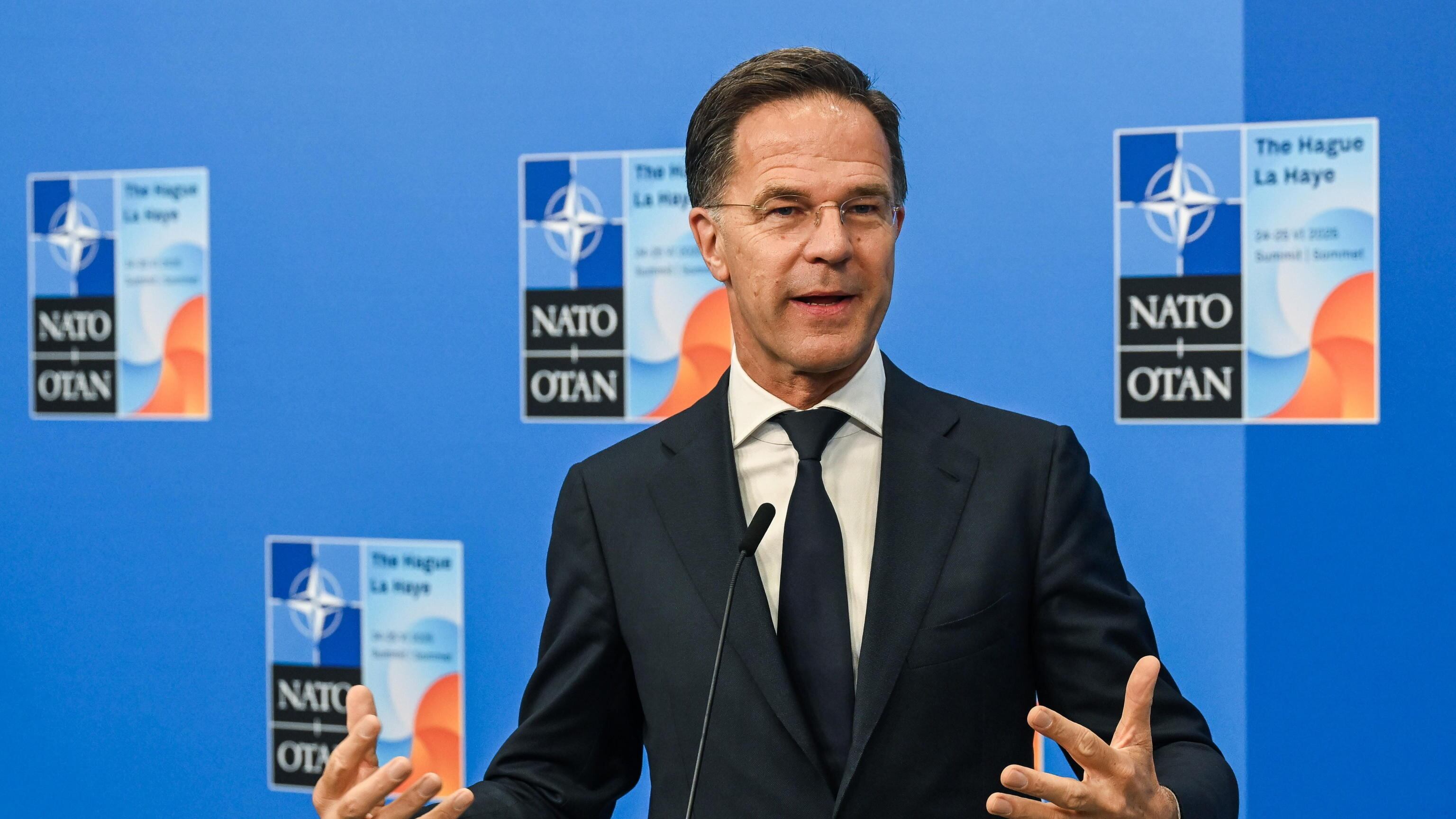 Il segretario generale della Nato Rutte: "La Cina spingerà la Russia ad attaccare in caso di guerra per Taiwan"