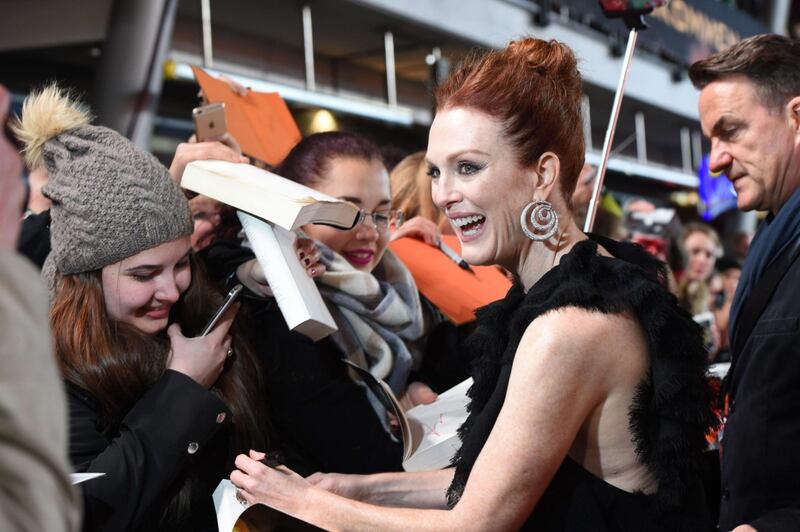 Hunger Games: protagoniste senza reggiseno a Berlino 26