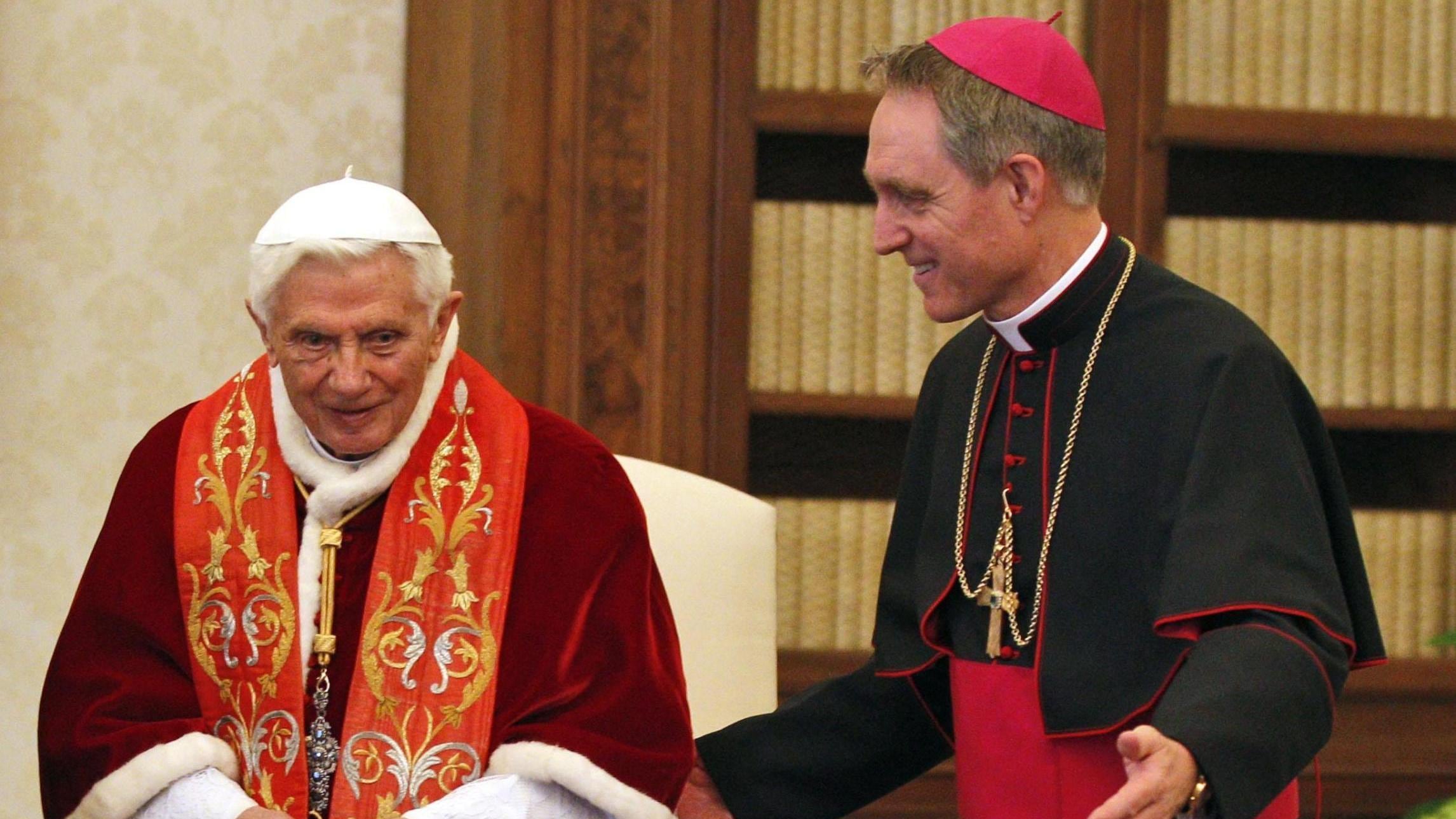 "Ratzinger mi confidò: non ho le forze"