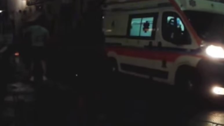Firenze, molesta ragazze ed estrae coltello per aggredire buttafuori