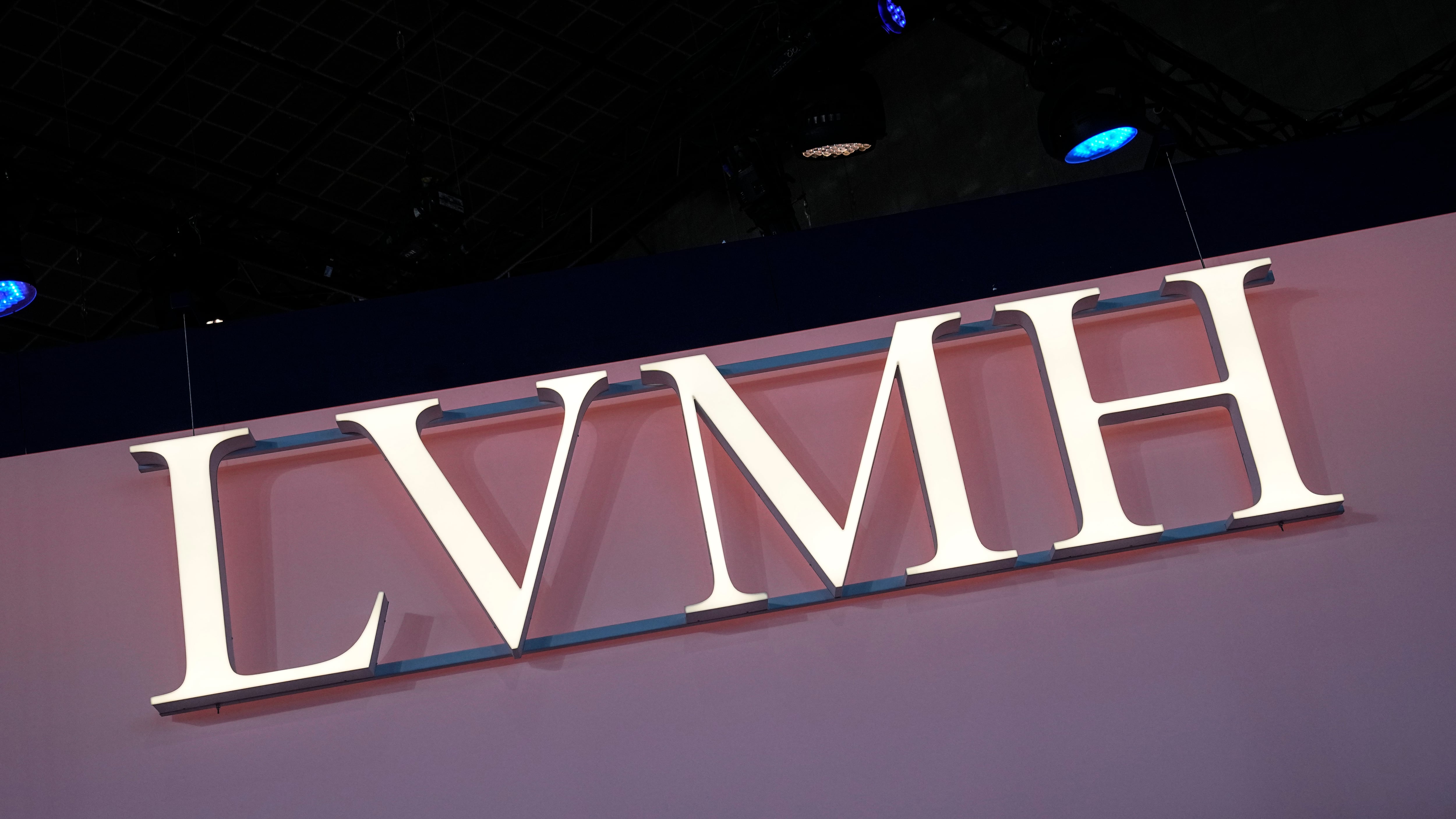 I dazi azzoppano il lusso. Su Lvmh l'impatto più duro