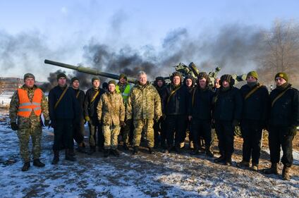 Ucraina, Poroshenko partecipa a un'esercitazione militare 2