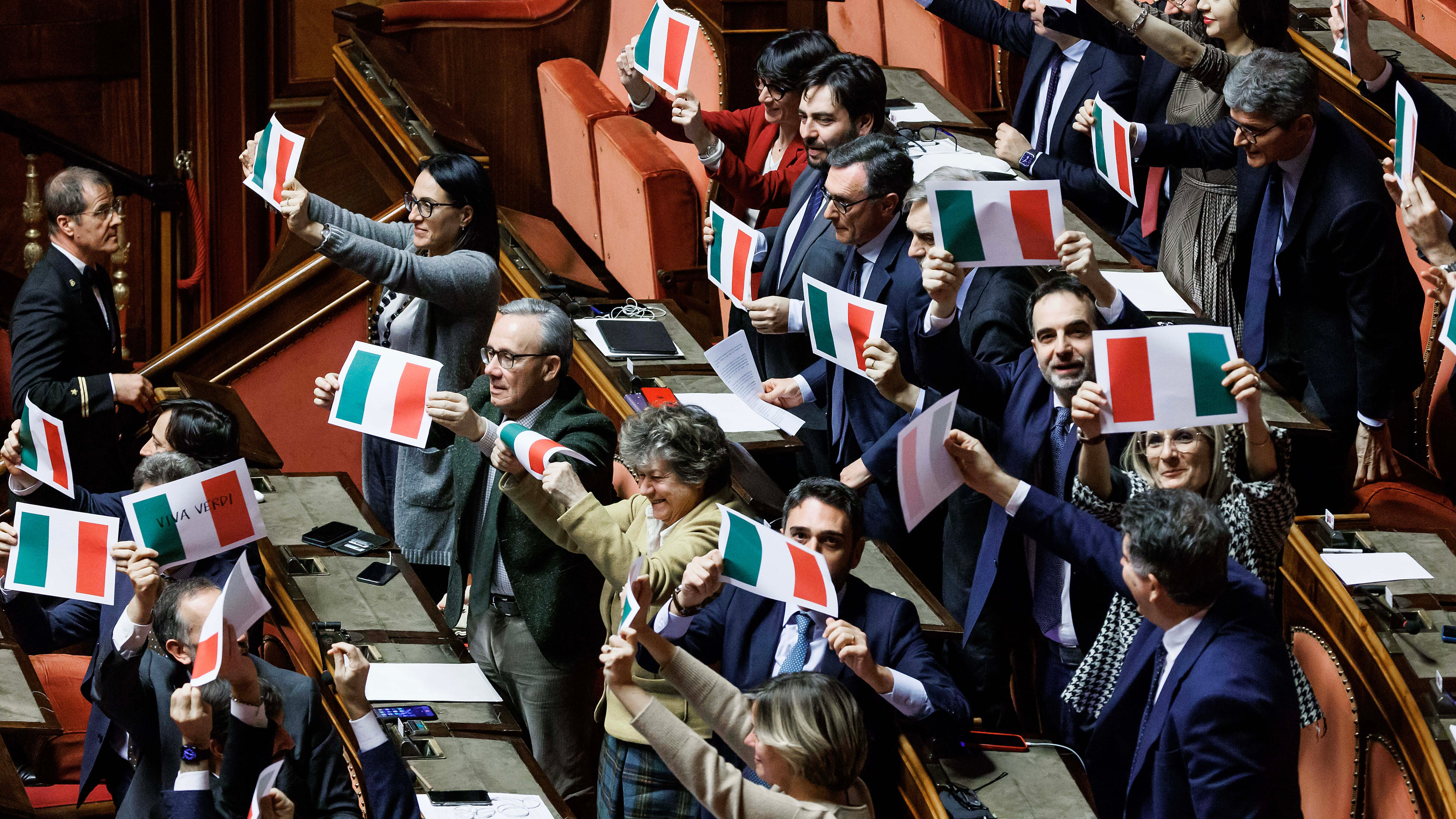 Via libera del Senato all'Autonomia: ecco cosa cambia per le Regioni