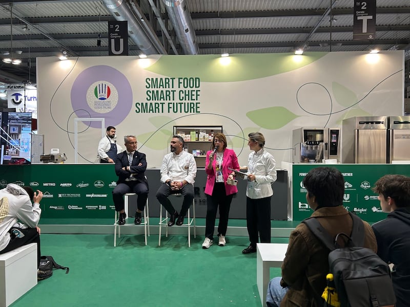 Host Milano - smart food