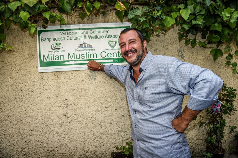 Moschea di via Cavalcanti, il presidio della Lega 5