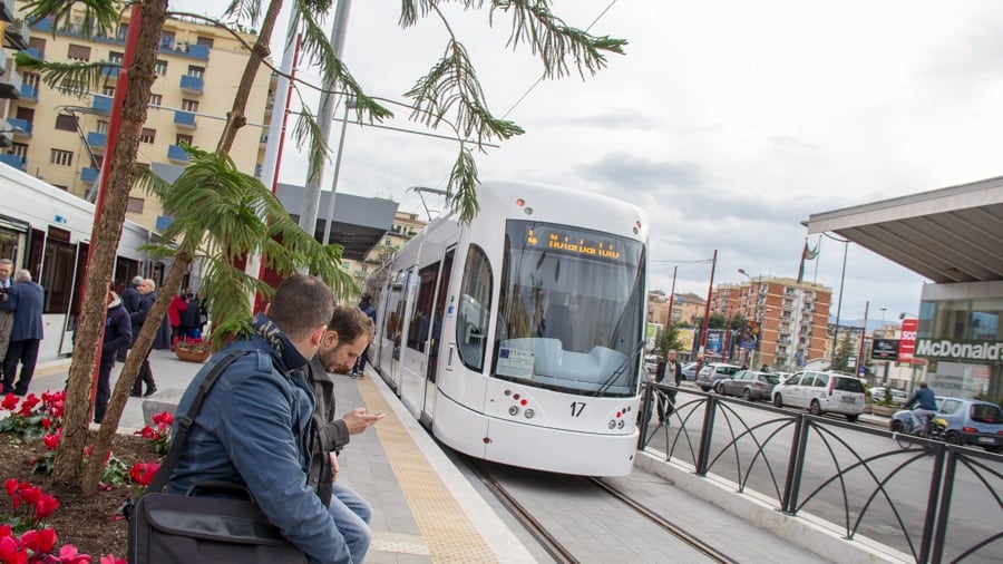 Orlando e Catania annunciano le nuove linee del tram. Ma da Roma frenano