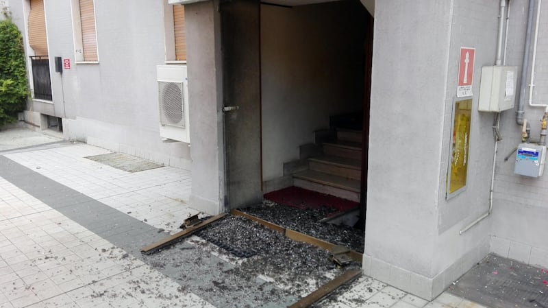 Milano, la palazzina dopo l'esplosione 3