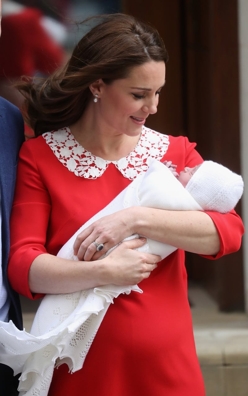 Kate Middleton e il Principe William col Royal Baby 9