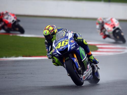 Gp di Assen, pole per Dovizioso Rossi secondo, flop di Lorenzo