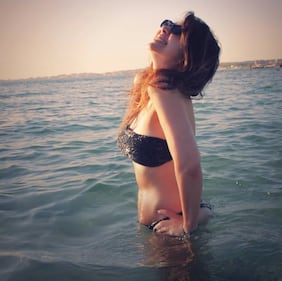 Cristina D'Avena sexy al mare  10