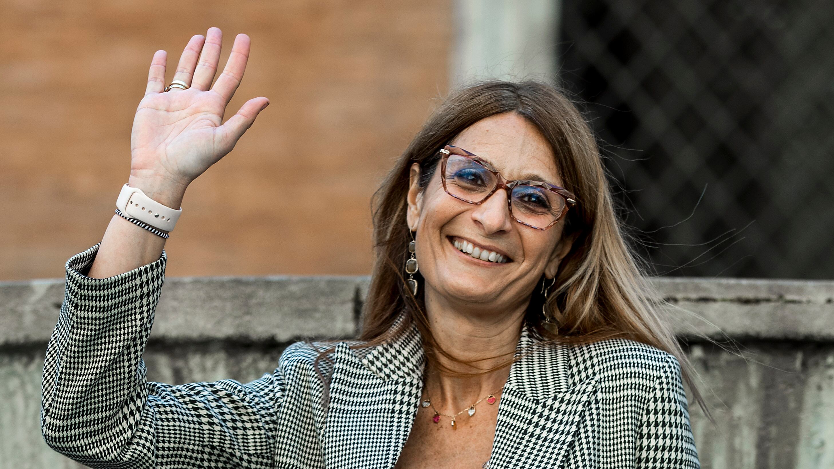 Ecco l'ultima priorità del Pd: "Chiamatemi 'la' presidente"