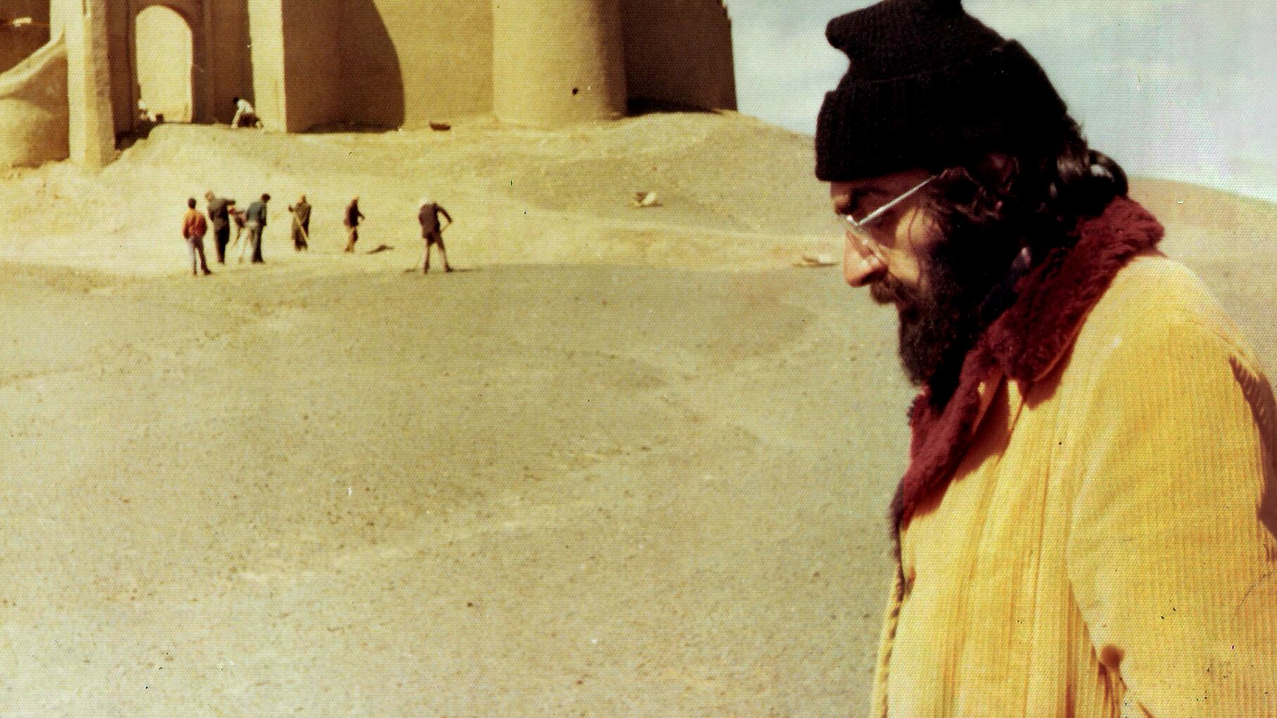 Morte, ritorno e fatalità. Tutti i finali alternativi del "Deserto dei Tartari"
