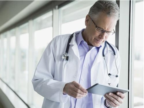 Tra 5 anni mancheranno quasi 12mila medici in corsia