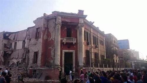 Egitto, esplosione nel centro del Cairo 4