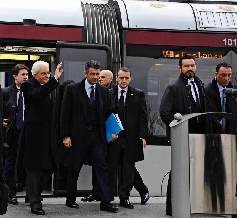 Mattarella va a Firenze in treno e tram 6