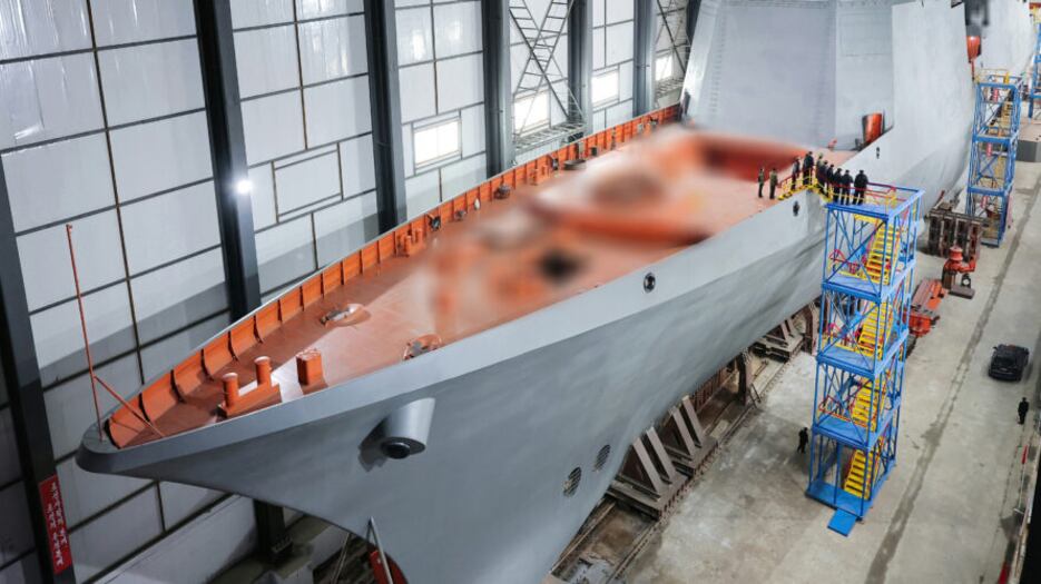 "Sta spostando una grande nave da guerra": la strana mossa di Kim