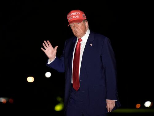 Il capolavoro del "bullo" Donald: ha risvegliato l'orgoglio dei canadesi