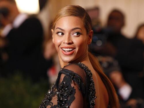Beyoncé sbarca in Nba: la popstar vuole acquisire gli Houston Rockets
