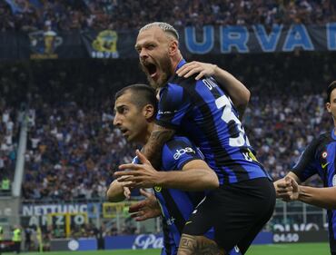 Le immagini più belle del Derby di Milano 5