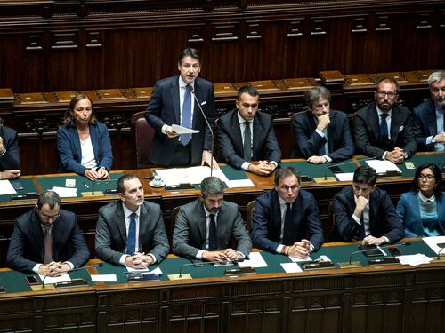 Da patto di stabilità ai migranti: in Aula solo promesse da Conte
