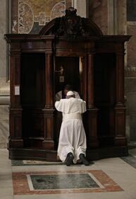 Papa Francesco si confessa 2