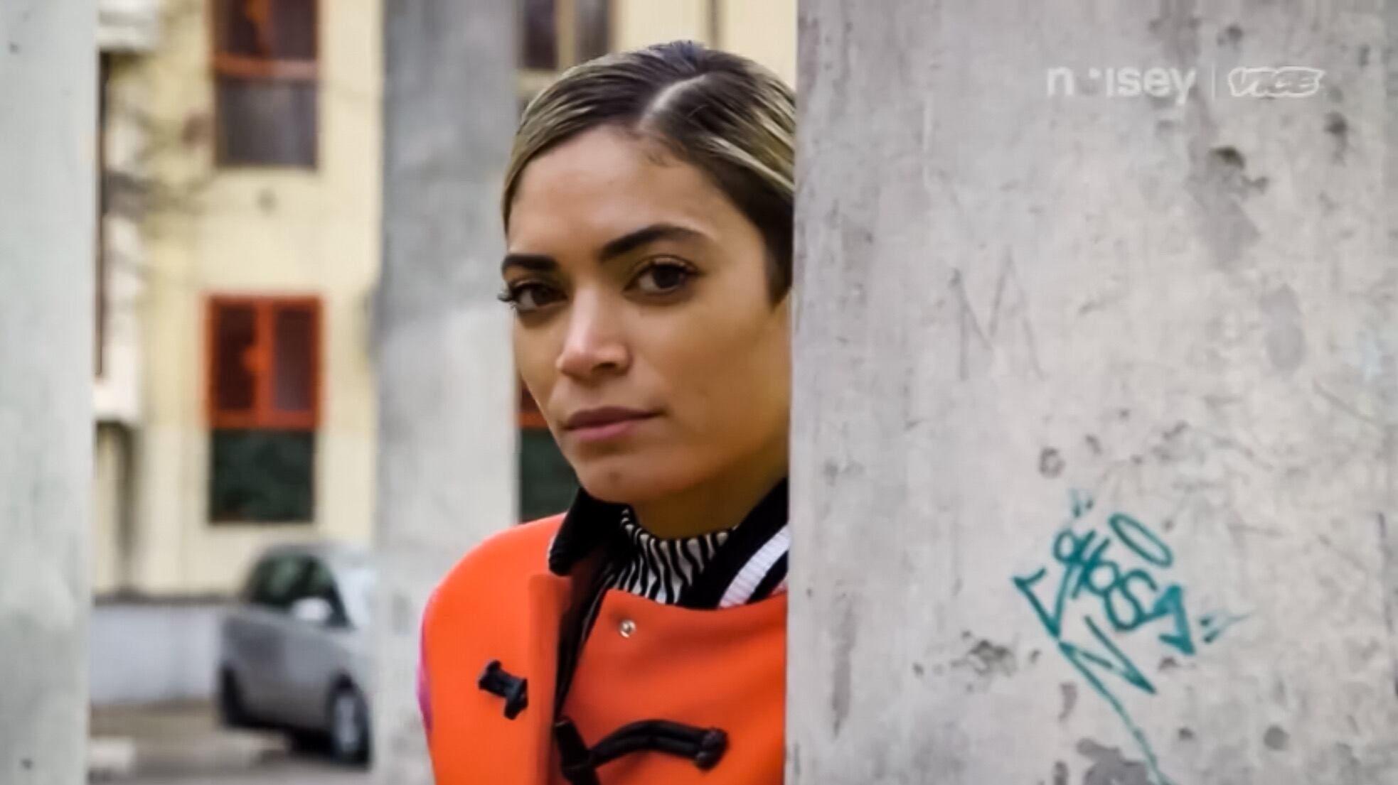 "Cresciuta tra droga e degrado". Elodie racconta la sua storia