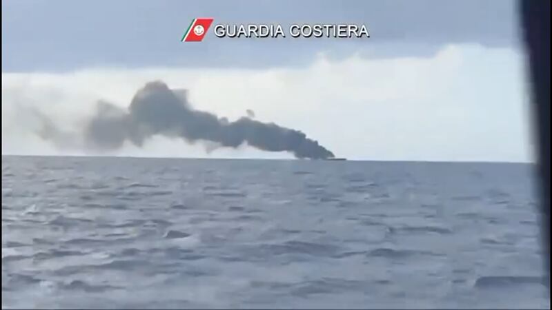 Incendio sullo yacht di Stefania Craxi: le operazioni di soccorso della Guardia Costiera 3
