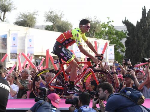 Al via il Giro d'Italia: ecco le foto della crono individuale