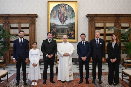 Matteo Salvini e la figlia Mirta in udienza da Papa Leone XIV 2