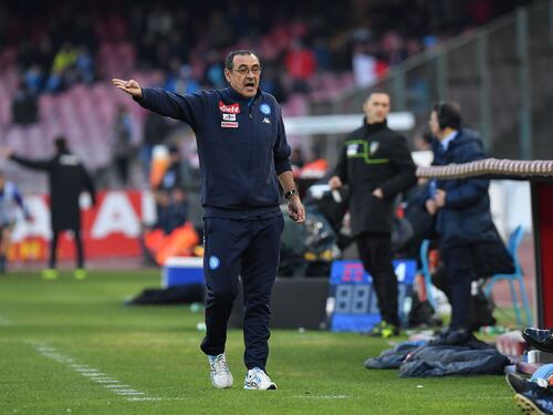 Sarri sbotta con la giornalista: "Non ti mando a f...solo perché sei carina"