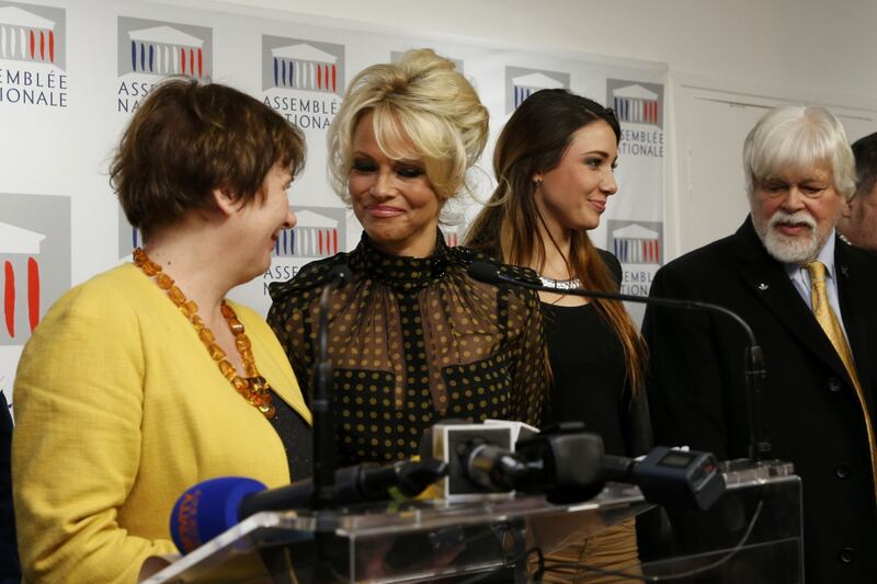 Pamela Anderson contro il foie gras 3