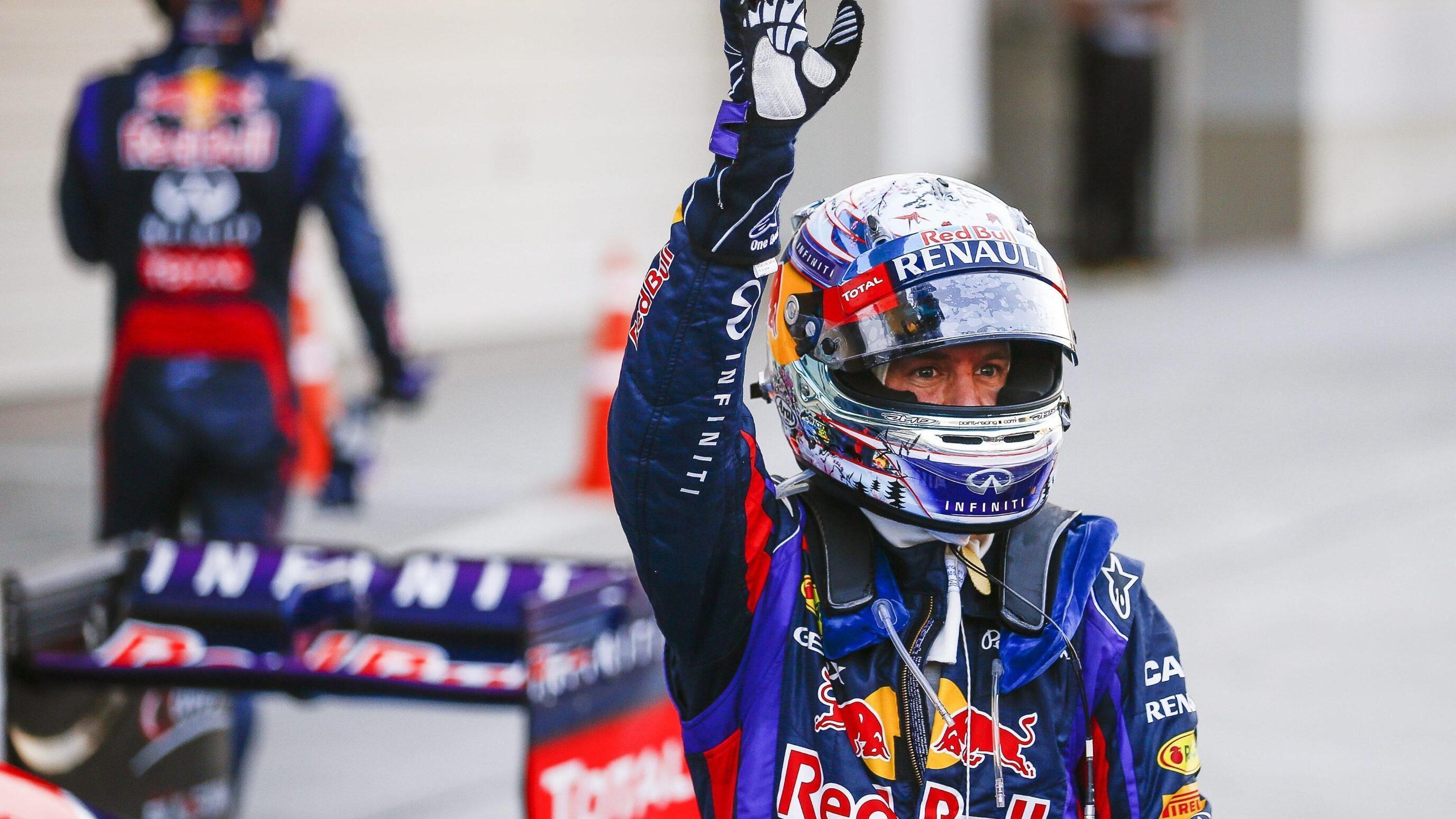 Cose da F1, Vettel vince il Gp degli inutili giochi di squadra