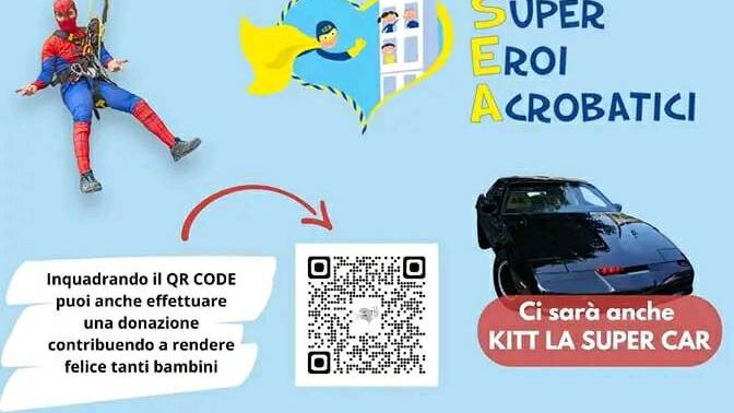 Babbo Natale e i super eroi per i bimbi disabili
