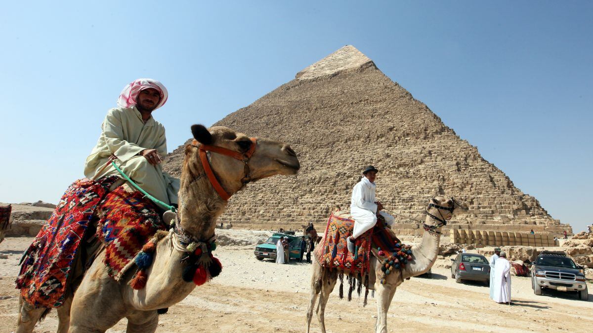 Isis, la ridicola minaccia all'Egitto: "Distruggeremo le piramidi"