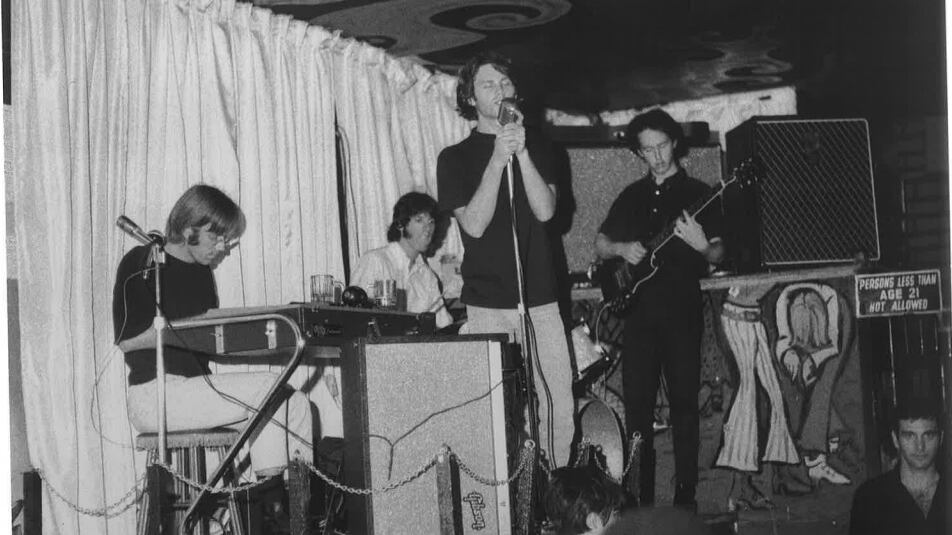 Mezzo secolo della band che aprì le porte del rock