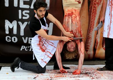 La macellazione umana in piazza a Londra 8