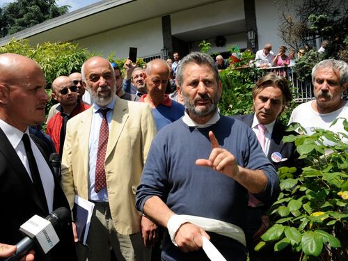 La resistenza dell'imprenditore Bramini sotto sfratto