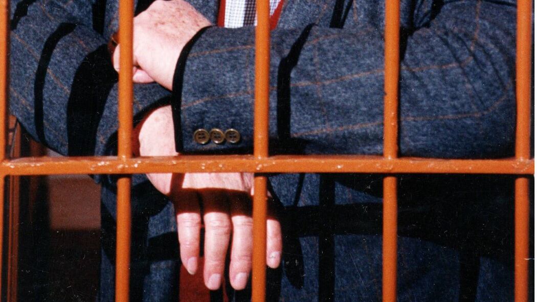 La figlia di Totò Riina apre un ristorante a Parigi: bufera a Corleone