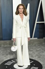 Agli Oscar 2020  ​trionfa il total white 6