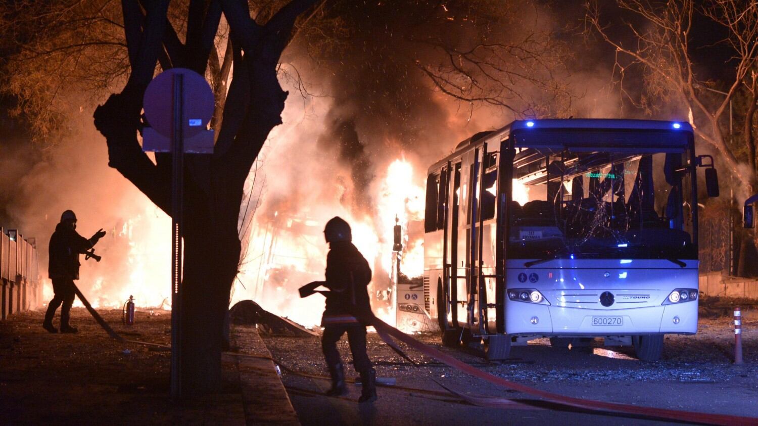 Turchia, un gruppo curdo rivendica l'attacco contro i militari ad Ankara