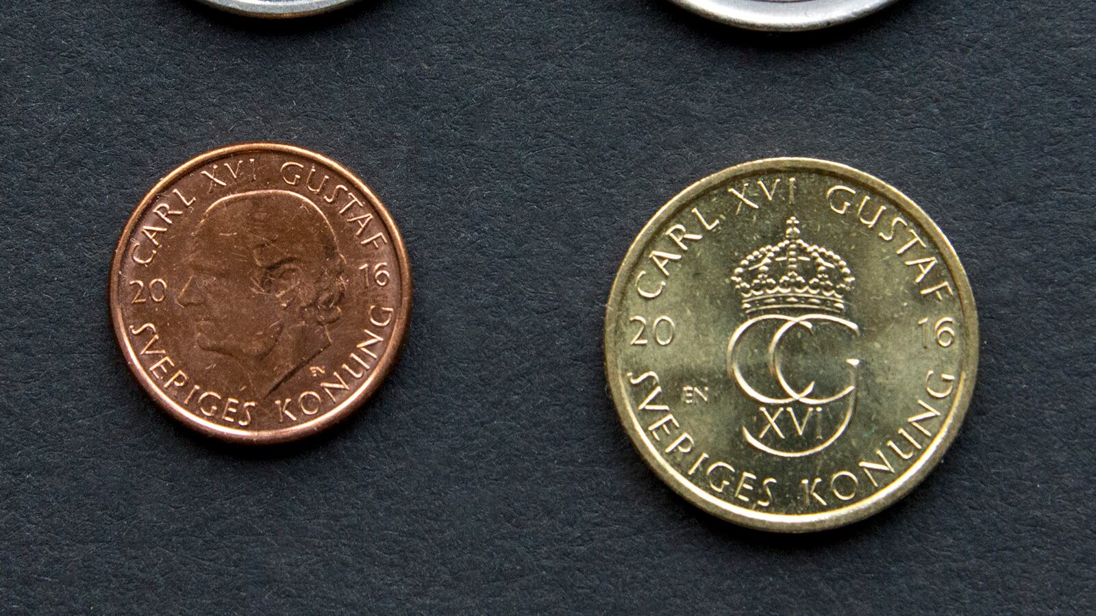 Svezia, monetine fuori corso. Ong crea un maxi "salvadanaio"